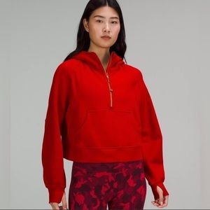 NWT Lululemon Lunar half zip scuba size xs/s